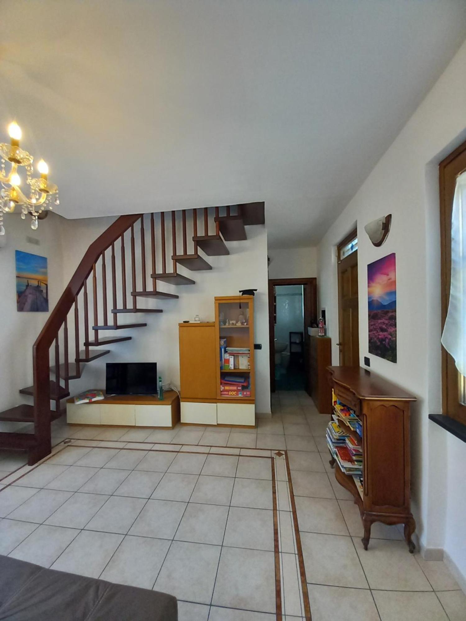 Casa Tora Viletta A Schiera *